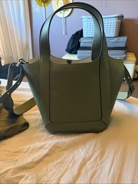 The Horse Olive Green Pebbled Leather Shoulder Bag